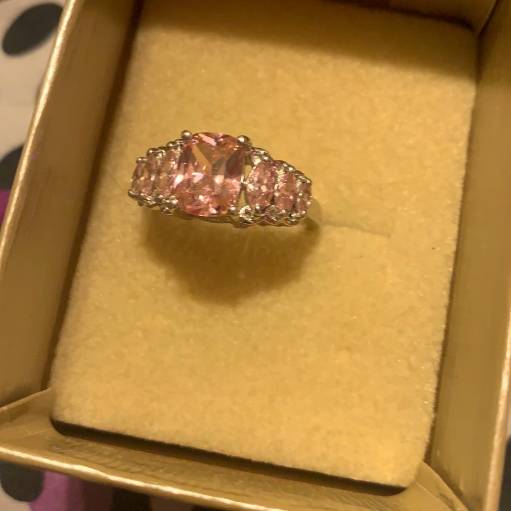 Silver lite pink ring
